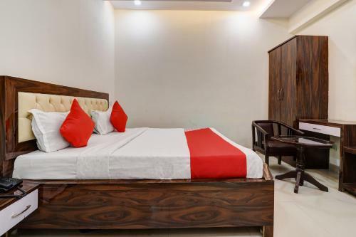Oyo 30849 Hotel Natraj Inn