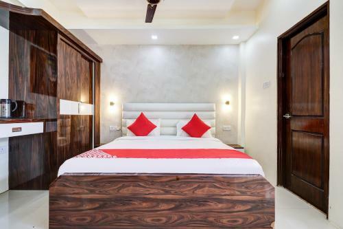 Oyo 30849 Hotel Natraj Inn