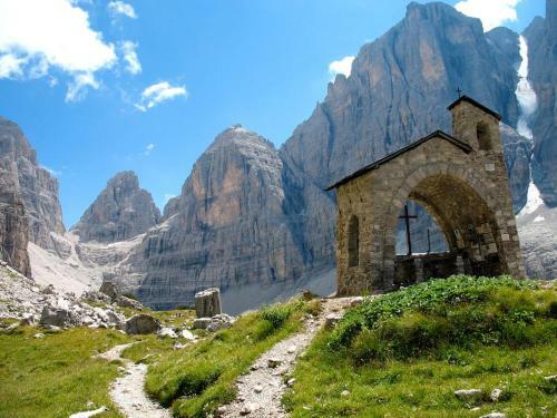 Apartamento Accogliente Mansarda Per Vacanze Nella Natura