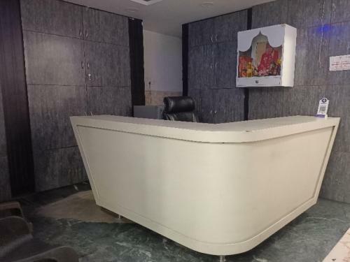 Oyo 81158 Hotel The Shivam
