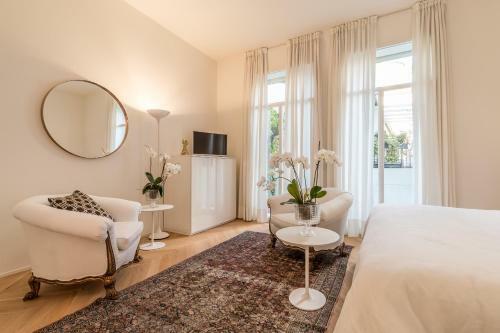 Hostal Collalto24