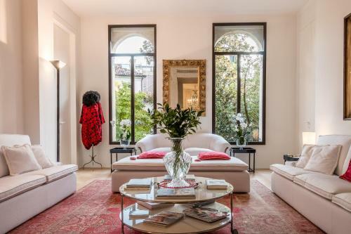 Hostal Collalto24
