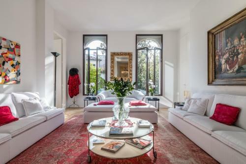 Hostal Collalto24