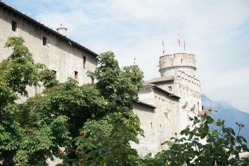 Hostal I Dodici Mesi Rooms&apartments