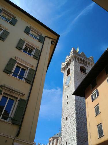 Hostal I Dodici Mesi Rooms&apartments