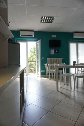 Hostal I Dodici Mesi Rooms&apartments