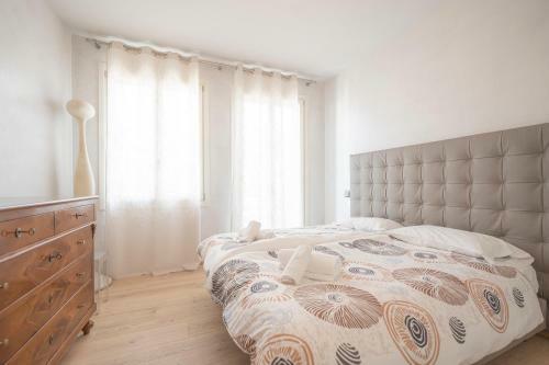 Apartamento Attico Incantevole Con Jacuzzi Idromassaggio E Sauna