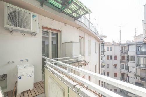 Apartamento Attico Incantevole Con Jacuzzi Idromassaggio E Sauna