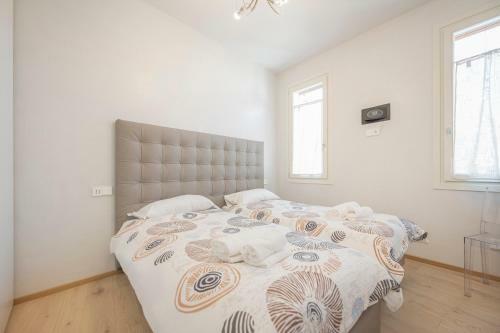 Apartamento Attico Incantevole Con Jacuzzi Idromassaggio E Sauna