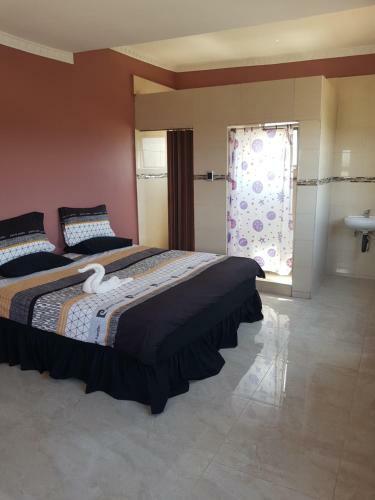 Hostal Glenmore Guest House