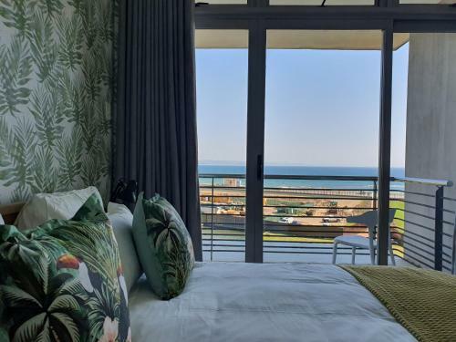 Accommodation Front - Gorgeous 4 Sleeper Beachfront Apartment