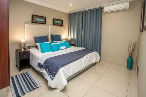 Apartamento Ushaka Waterfront - Seaside Sailing Serendipity