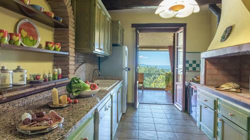 Villa Tramonto Sul Lago 6