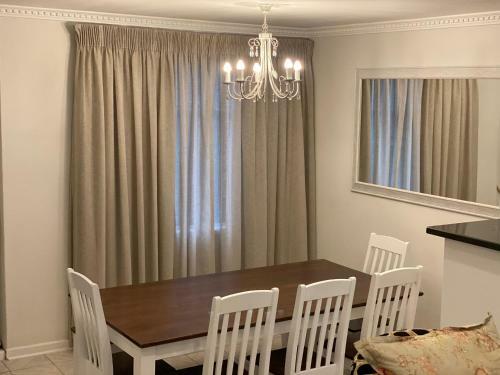 Bencorrum Self-catering Apartments