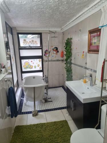 Hostal Seaside Sunny Stay