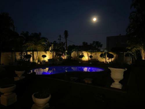 Hostal St. Annes Guest House