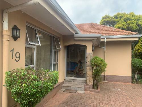 Hostal Amaciko Guesthouse Glenmore