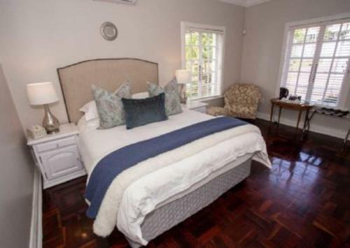 Hostal Valdior Guest House