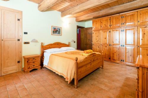 Villa Arcobaleno Apartment With Patio & Parking