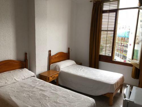 Hostal Casa De Huespedes El Almendro