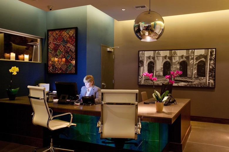 Sirtaj Hotel