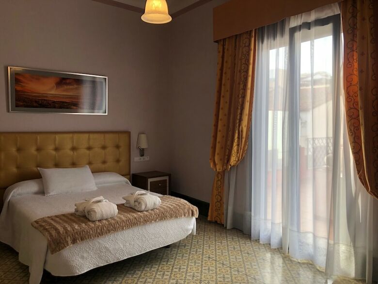 Hotel Llar De Capitans
