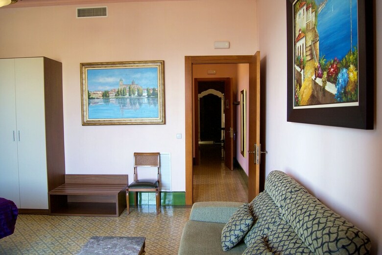 Hotel Llar De Capitans