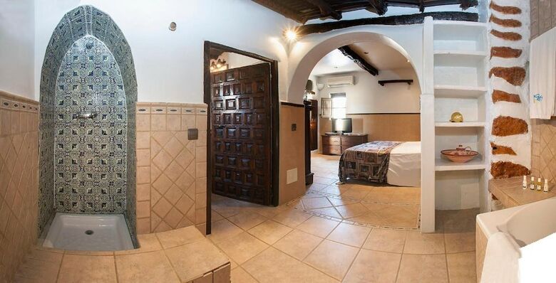 Hotel Pikes Ibiza