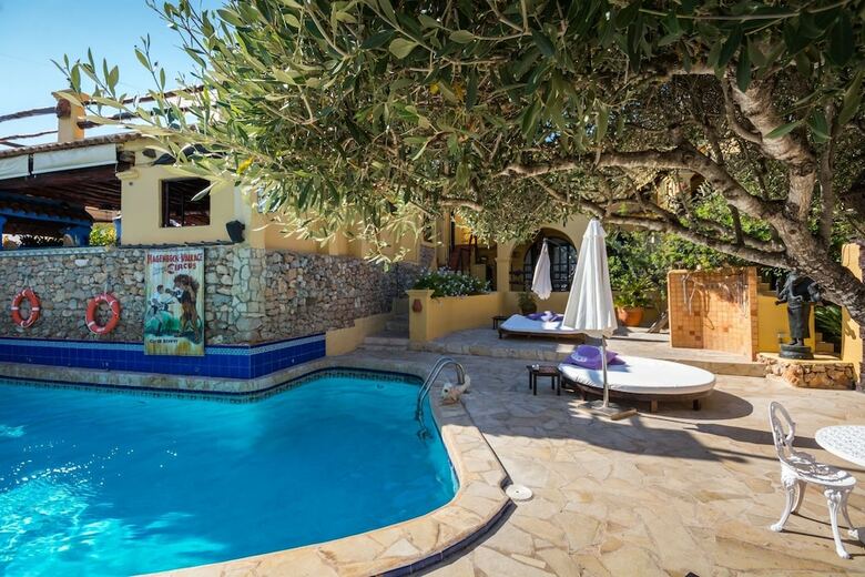 Hotel Pikes Ibiza