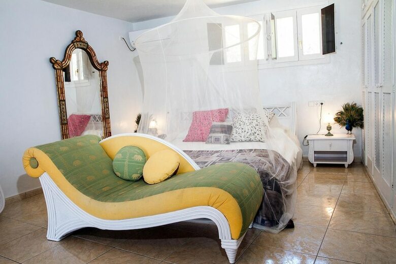 Hotel Pikes Ibiza
