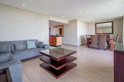 Executive Luxury Apartment At Ushaka Marine