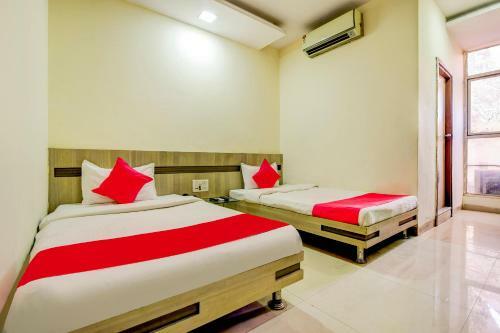 Collection O 66979 Hotel Maanpreet