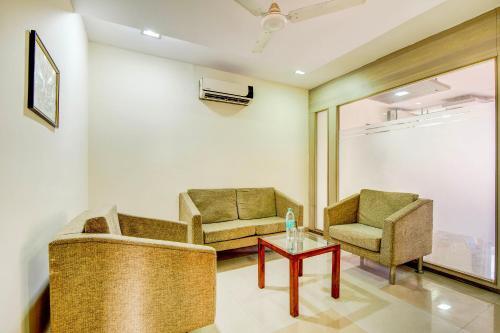 Collection O 66979 Hotel Maanpreet
