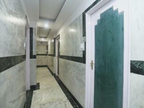 Oyo 80942 Backstreet Hotel