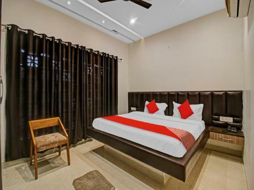 Oyo Flagship 86356 Hotel Four Petals