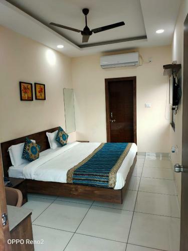 Amrit Hotel, Bhopal
