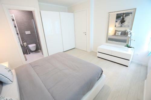 Casa Magenta Apartments