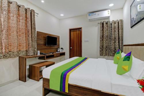 Treebo Trend Hotel Krishna Regency Gautam Nagar