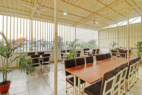 Treebo Trend Hotel Krishna Regency Gautam Nagar