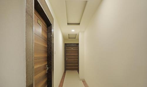 Hotel Treebo Trend Raj Residency Mp Nagar Zone 1