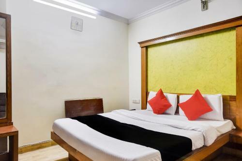 Collection O 82719 Hotel Udit Plaza