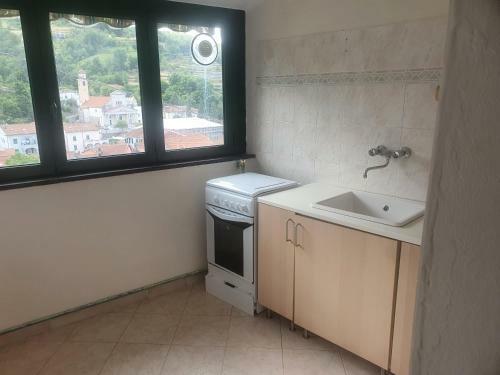 Apartamento Varese Ligure Comfy Flat With Pool