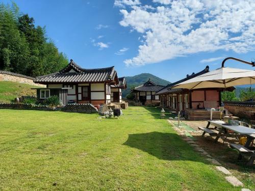 Hostal Mangindang Hanok