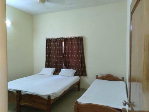 Hostal Economical Room With External Bathroom
