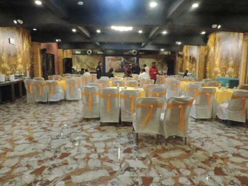 Om Leisure Hotel - Bbsr