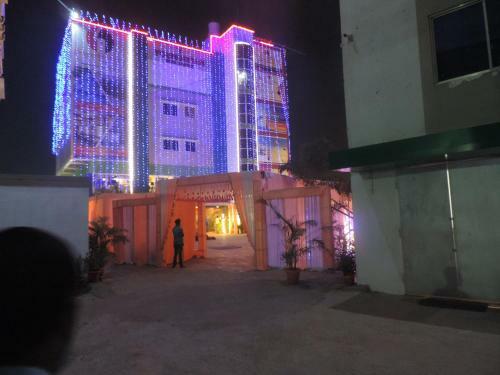 Om Leisure Hotel - Bbsr