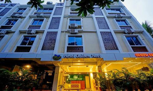 Treebo Trend Hotel Golden Nest Mastercanteen