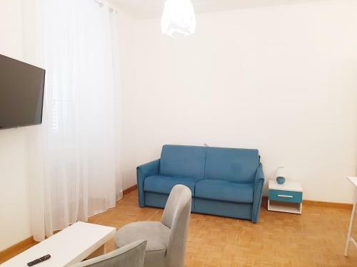 Hostal Trieste Center Rooms & Apartments