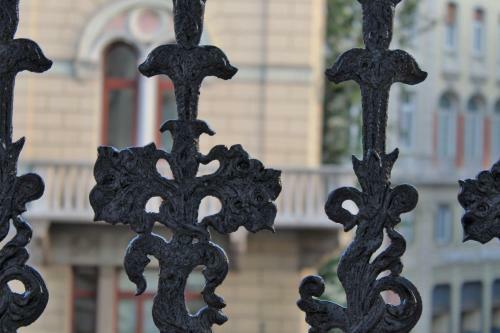 Hostal Trieste Center Rooms & Apartments