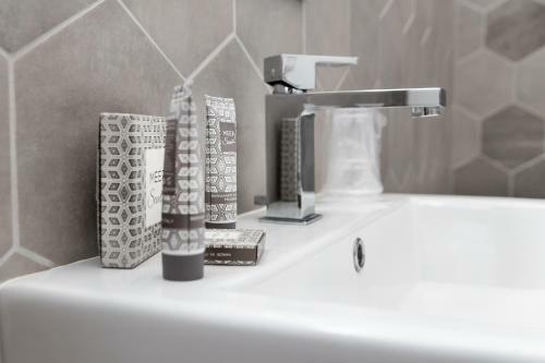 Hostal Elisabeth Boutique Rooms